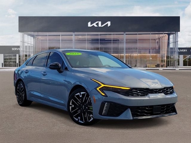 2025 Kia Optima GT FWD's photo