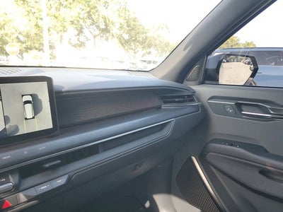 2024 Kia EV9 GT-Line AWD w/ VIP Relaxation Package