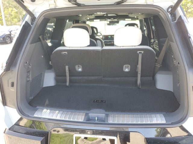 2024 Kia EV9 GT-Line AWD w/ VIP Relaxation Package
