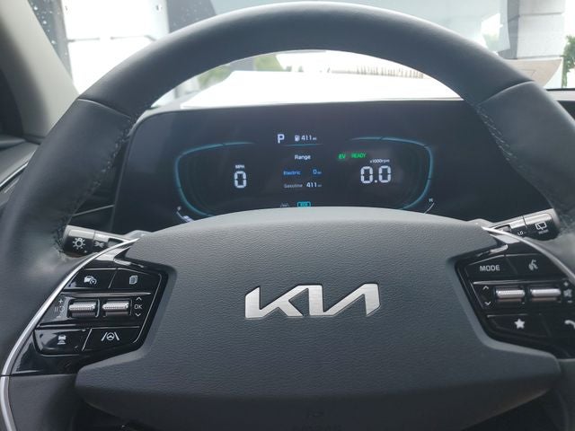 2023 Kia Niro Plug-In Hybrid SX