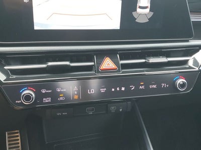 2023 Kia Niro Plug-In Hybrid SX