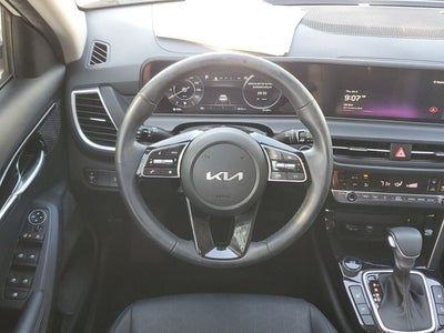 2024 Kia Seltos EX