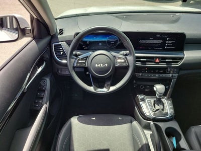 2025 Kia Seltos EX AWD