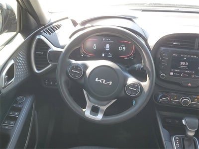 2023 Kia Soul LX w/ Technology Package