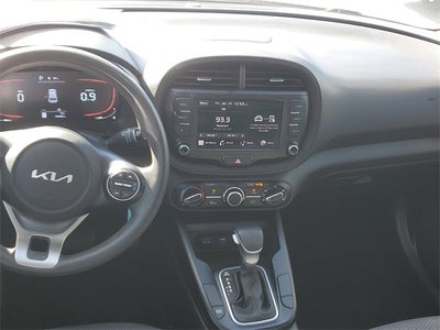 2023 Kia Soul LX w/ Technology Package