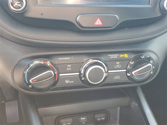 2023 Kia Soul LX w/ Technology Package