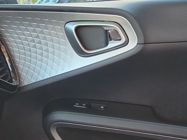 2024 Kia Soul S