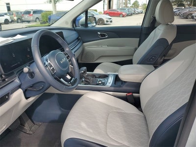 2025 Kia Carnival EX