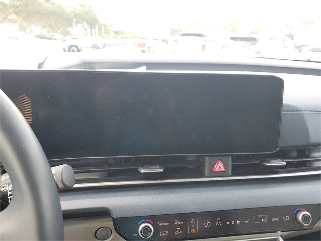 2025 Kia Carnival EX