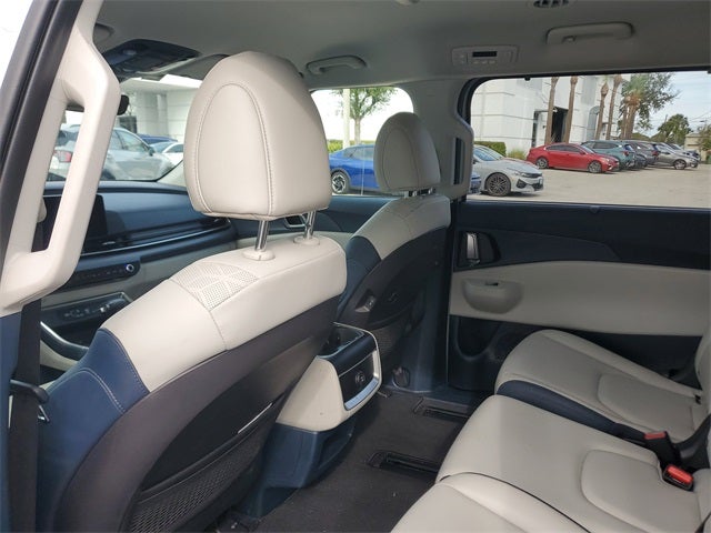 2025 Kia Carnival EX