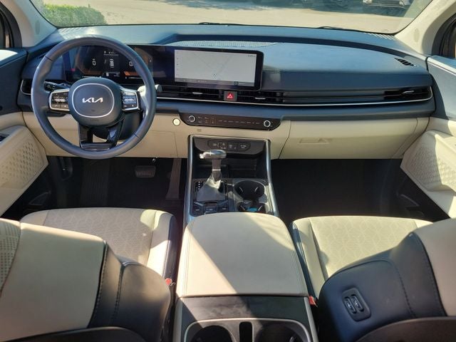 2025 Kia Carnival EX