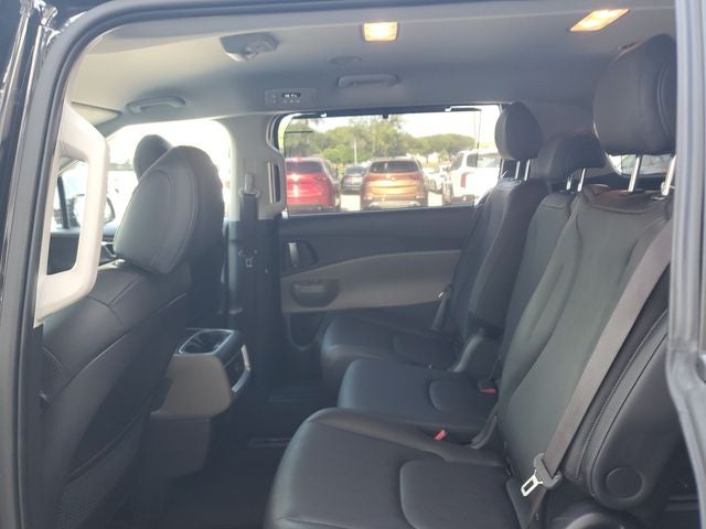 2025 Kia Carnival Hybrid EX