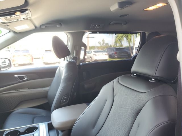 2025 Kia Carnival Hybrid EX
