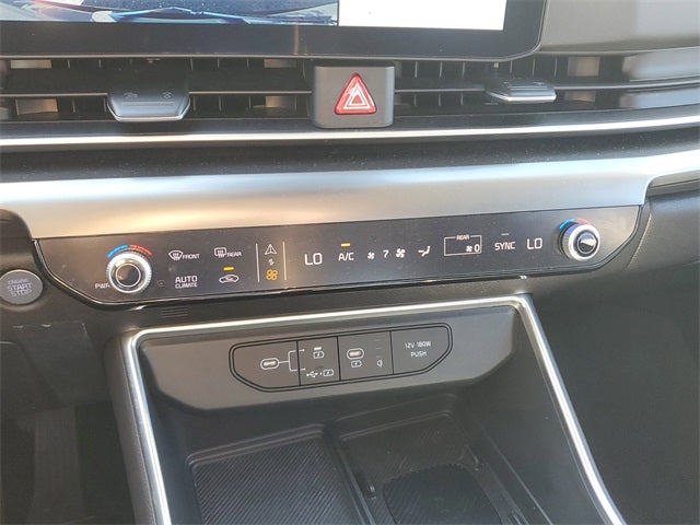 2025 Kia Carnival SX Prestige w/ Rear Seat Entertainment Package