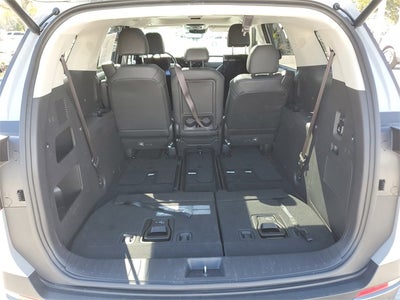 2025 Kia Carnival SX Prestige w/ Rear Seat Entertainment Package