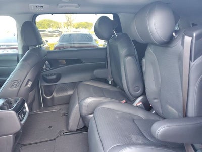 2025 Kia Carnival SX Prestige w/ Prestige Seat Package