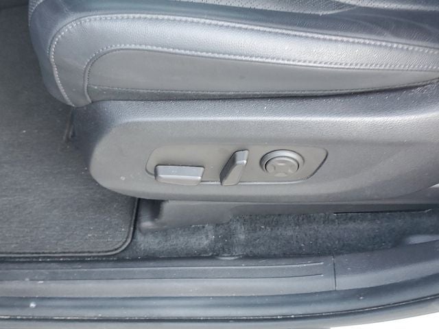 2025 Kia Carnival SX Prestige w/ Prestige Seat Package