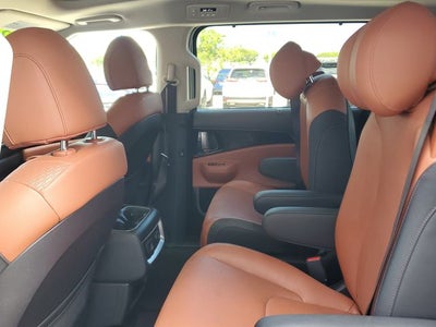 2025 Kia Carnival SX Prestige w/ Seat Package