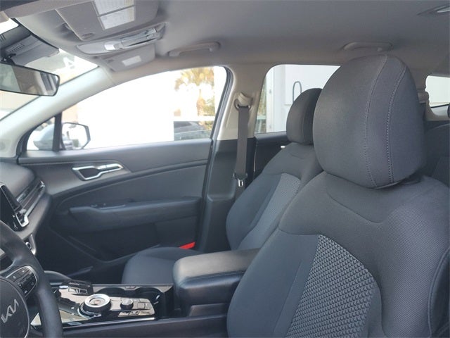 2023 Kia Sportage Hybrid LX