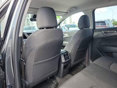 2023 Kia Sportage Hybrid LX AWD
