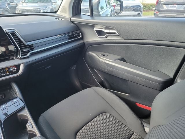 2023 Kia Sportage Hybrid LX AWD