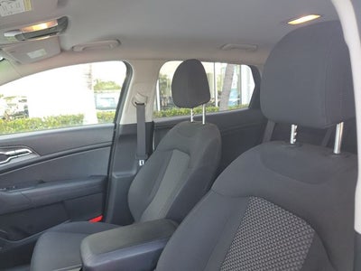 2024 Kia Sportage LX AWD