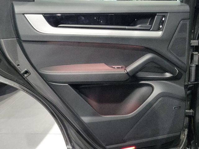 2024 Porsche Cayenne S AWD