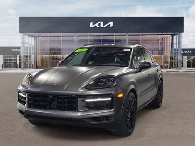 2024 Porsche Cayenne S AWD